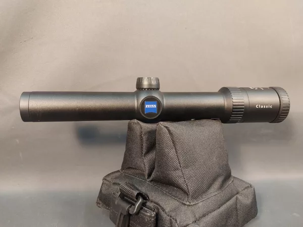 Zeiss Diavari 1,1-4x24T*