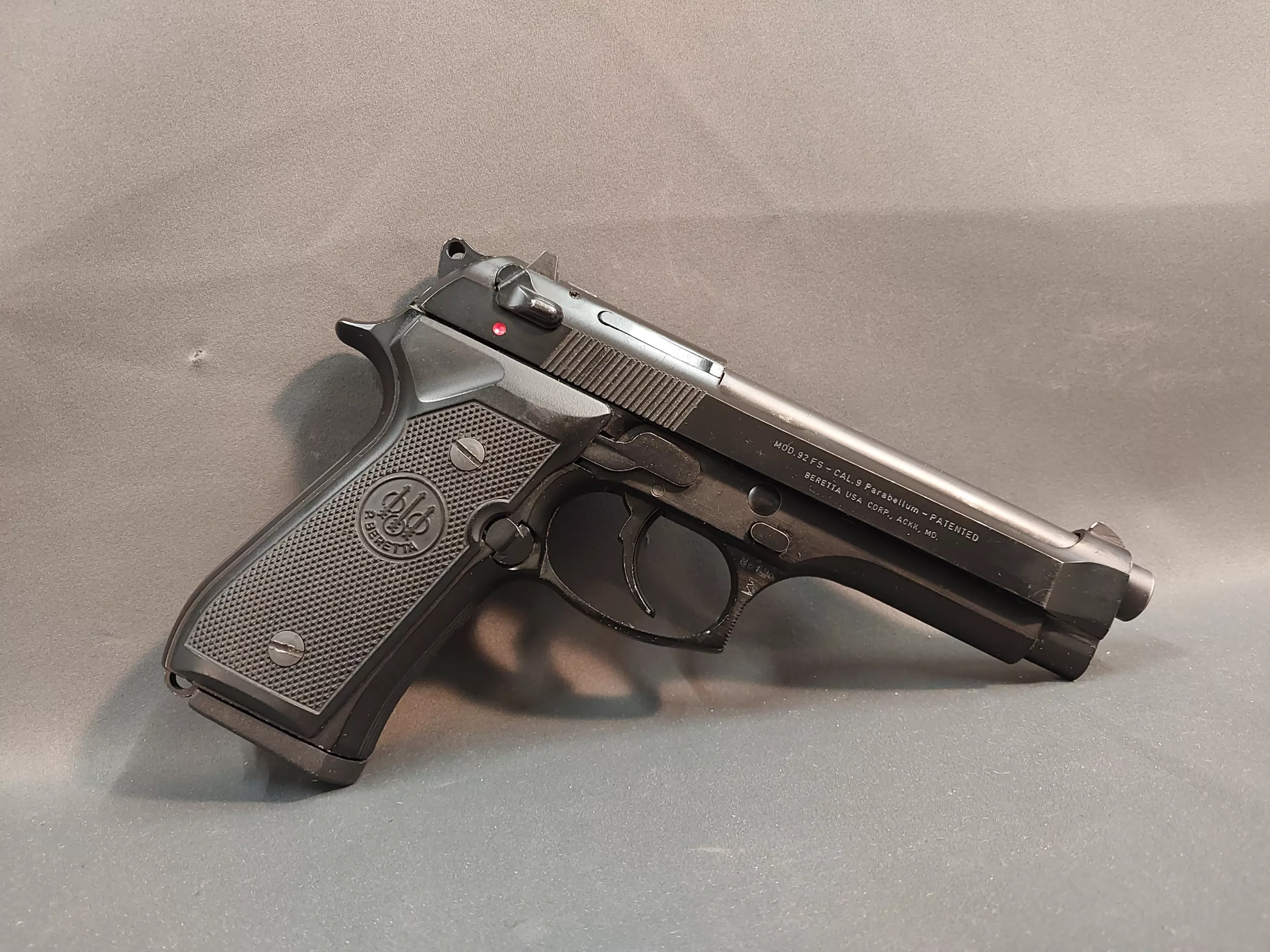 Beretta 92FS 9x19